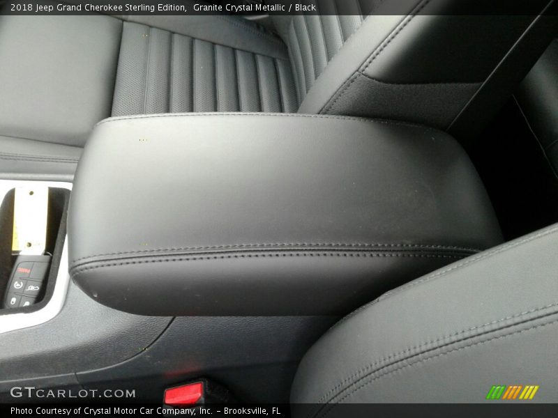 Granite Crystal Metallic / Black 2018 Jeep Grand Cherokee Sterling Edition