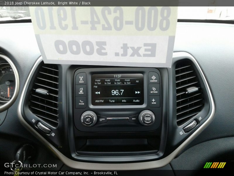 Bright White / Black 2018 Jeep Cherokee Latitude