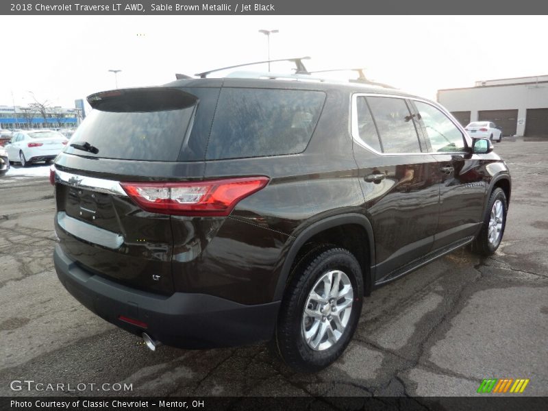 Sable Brown Metallic / Jet Black 2018 Chevrolet Traverse LT AWD