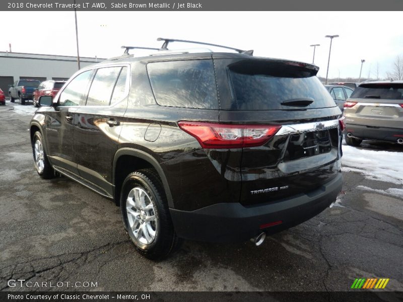 Sable Brown Metallic / Jet Black 2018 Chevrolet Traverse LT AWD