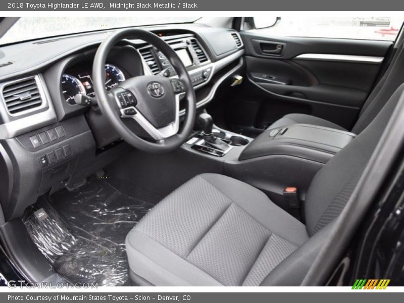 Midnight Black Metallic / Black 2018 Toyota Highlander LE AWD