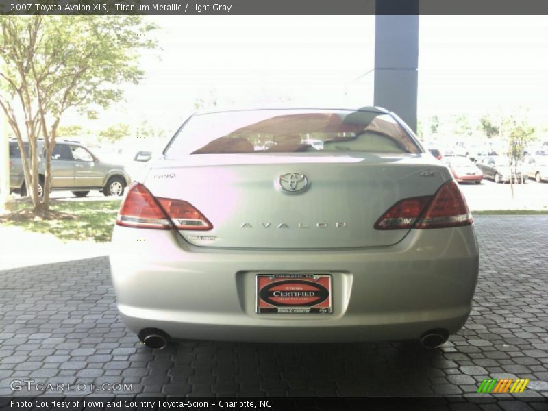 Titanium Metallic / Light Gray 2007 Toyota Avalon XLS