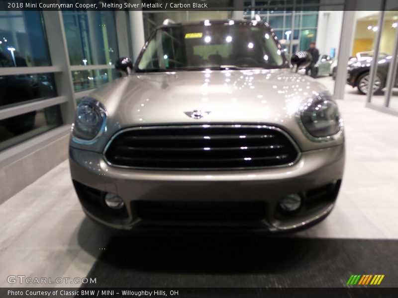 Melting Silver Metallic / Carbon Black 2018 Mini Countryman Cooper