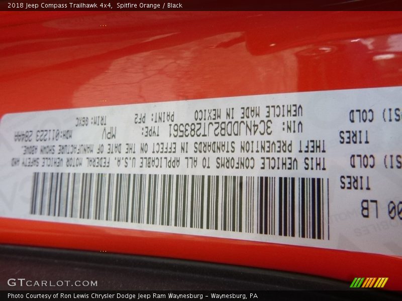 Spitfire Orange / Black 2018 Jeep Compass Trailhawk 4x4