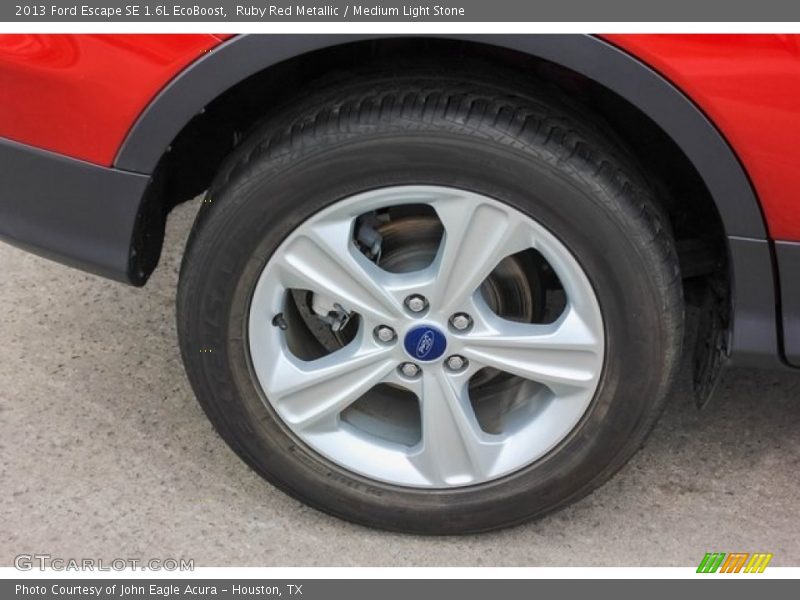 Ruby Red Metallic / Medium Light Stone 2013 Ford Escape SE 1.6L EcoBoost