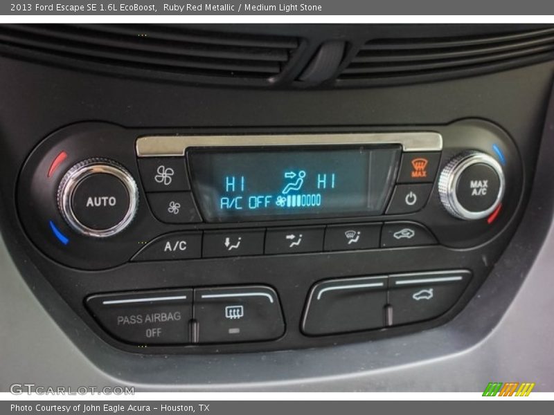 Ruby Red Metallic / Medium Light Stone 2013 Ford Escape SE 1.6L EcoBoost