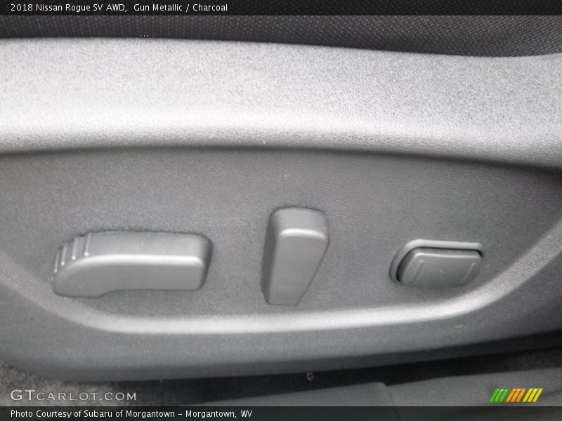 Gun Metallic / Charcoal 2018 Nissan Rogue SV AWD