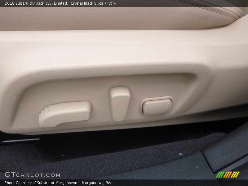 Crystal Black Silica / Ivory 2018 Subaru Outback 2.5i Limited