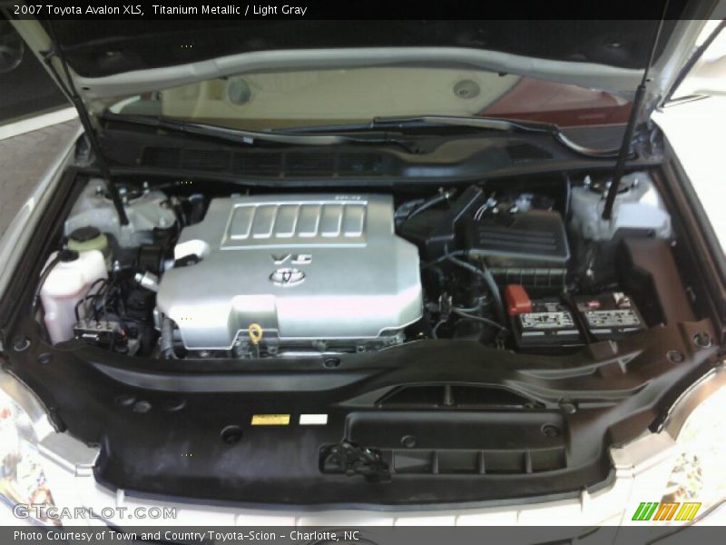 Titanium Metallic / Light Gray 2007 Toyota Avalon XLS