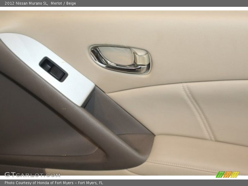 Merlot / Beige 2012 Nissan Murano SL