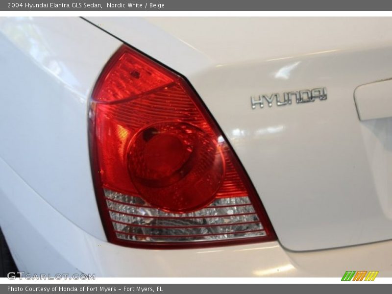 Nordic White / Beige 2004 Hyundai Elantra GLS Sedan