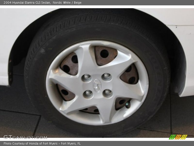 Nordic White / Beige 2004 Hyundai Elantra GLS Sedan