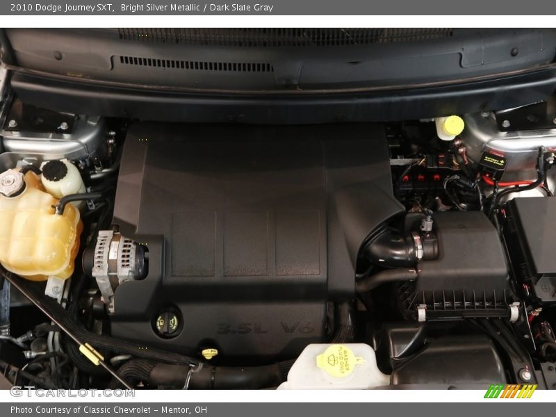 Bright Silver Metallic / Dark Slate Gray 2010 Dodge Journey SXT