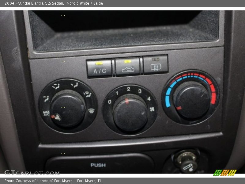 Nordic White / Beige 2004 Hyundai Elantra GLS Sedan