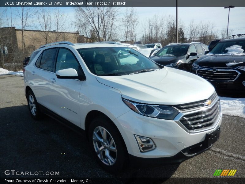 Iridescent Pearl Tricoat / Jet Black 2018 Chevrolet Equinox LT AWD