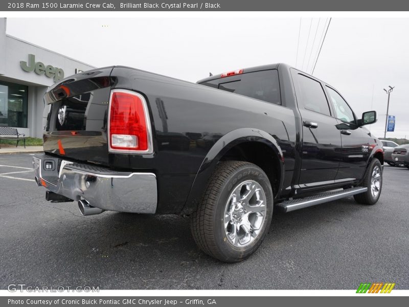 Brilliant Black Crystal Pearl / Black 2018 Ram 1500 Laramie Crew Cab