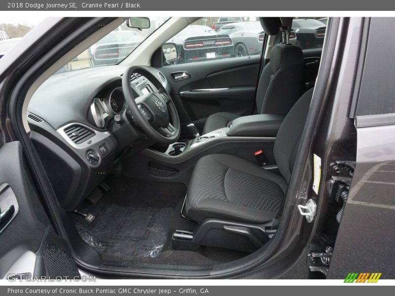 Granite Pearl / Black 2018 Dodge Journey SE