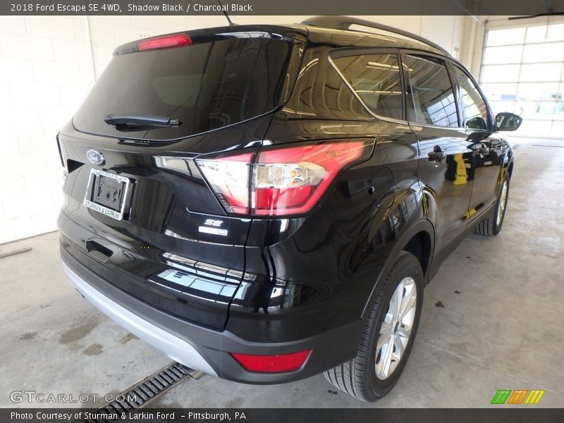 Shadow Black / Charcoal Black 2018 Ford Escape SE 4WD