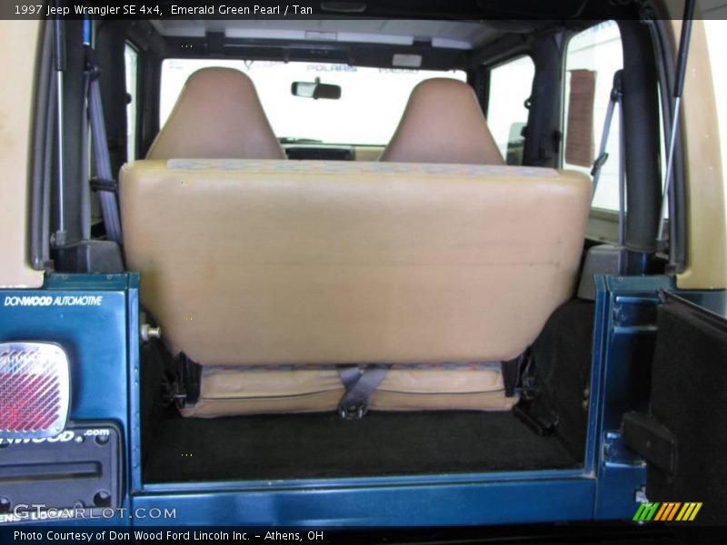Emerald Green Pearl / Tan 1997 Jeep Wrangler SE 4x4