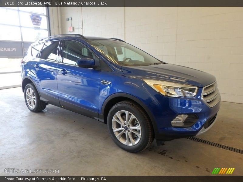 Blue Metallic / Charcoal Black 2018 Ford Escape SE 4WD