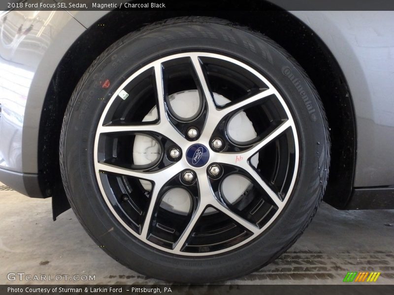 Magnetic / Charcoal Black 2018 Ford Focus SEL Sedan