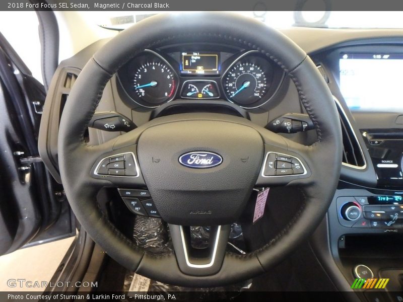 Magnetic / Charcoal Black 2018 Ford Focus SEL Sedan