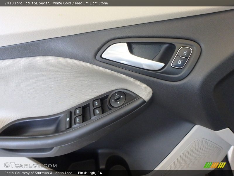 White Gold / Medium Light Stone 2018 Ford Focus SE Sedan