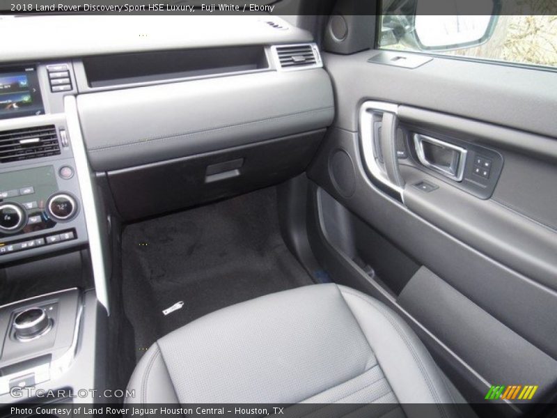 Fuji White / Ebony 2018 Land Rover Discovery Sport HSE Luxury