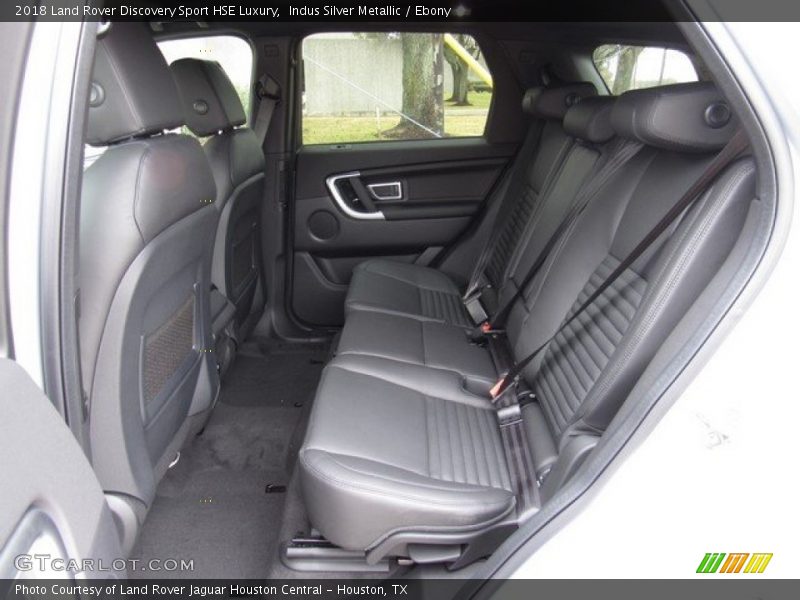 Indus Silver Metallic / Ebony 2018 Land Rover Discovery Sport HSE Luxury