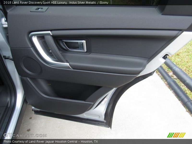 Indus Silver Metallic / Ebony 2018 Land Rover Discovery Sport HSE Luxury