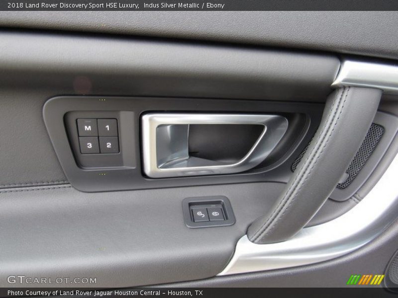 Indus Silver Metallic / Ebony 2018 Land Rover Discovery Sport HSE Luxury