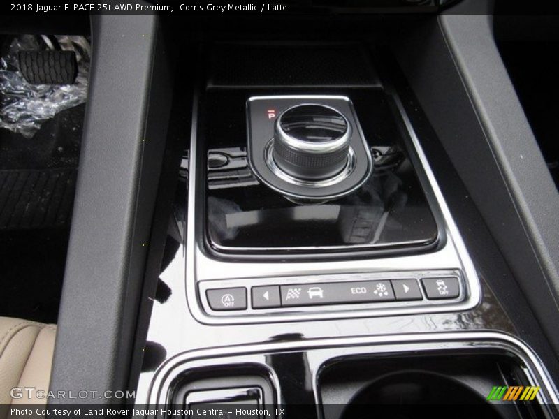 Corris Grey Metallic / Latte 2018 Jaguar F-PACE 25t AWD Premium