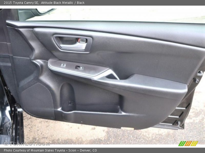 Attitude Black Metallic / Black 2015 Toyota Camry SE