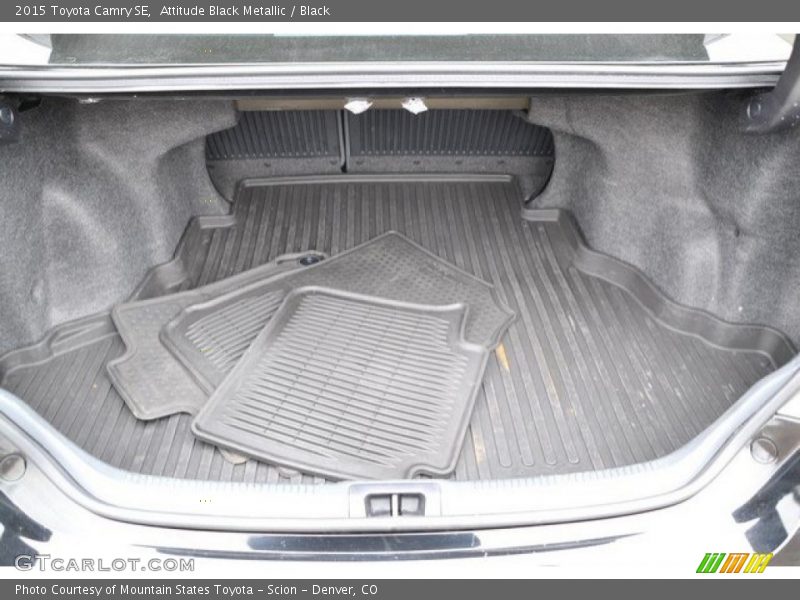 Attitude Black Metallic / Black 2015 Toyota Camry SE