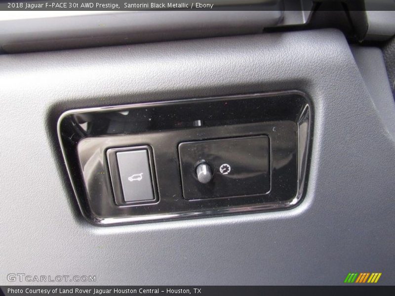 Santorini Black Metallic / Ebony 2018 Jaguar F-PACE 30t AWD Prestige