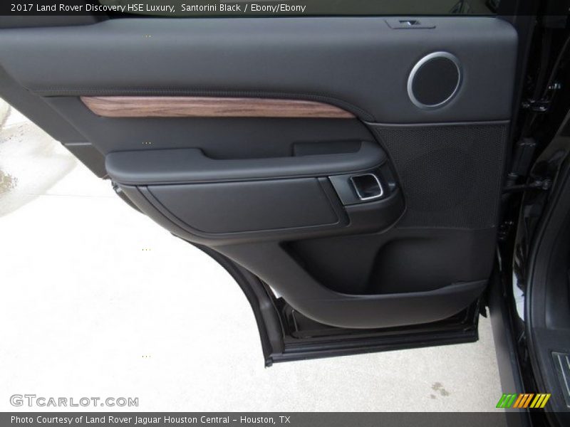 Santorini Black / Ebony/Ebony 2017 Land Rover Discovery HSE Luxury