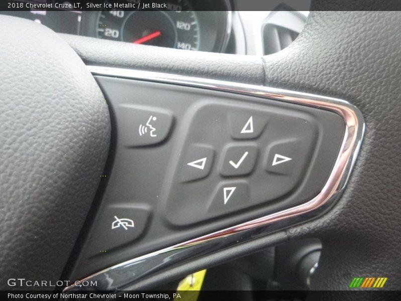 Silver Ice Metallic / Jet Black 2018 Chevrolet Cruze LT