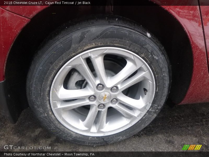 Cajun Red Tintcoat / Jet Black 2018 Chevrolet Cruze LT