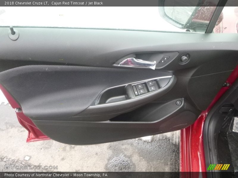 Cajun Red Tintcoat / Jet Black 2018 Chevrolet Cruze LT
