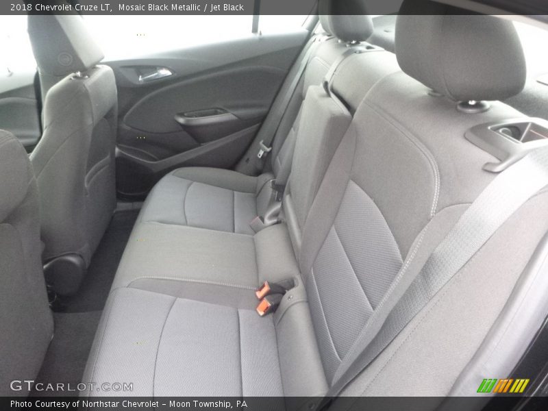 Mosaic Black Metallic / Jet Black 2018 Chevrolet Cruze LT