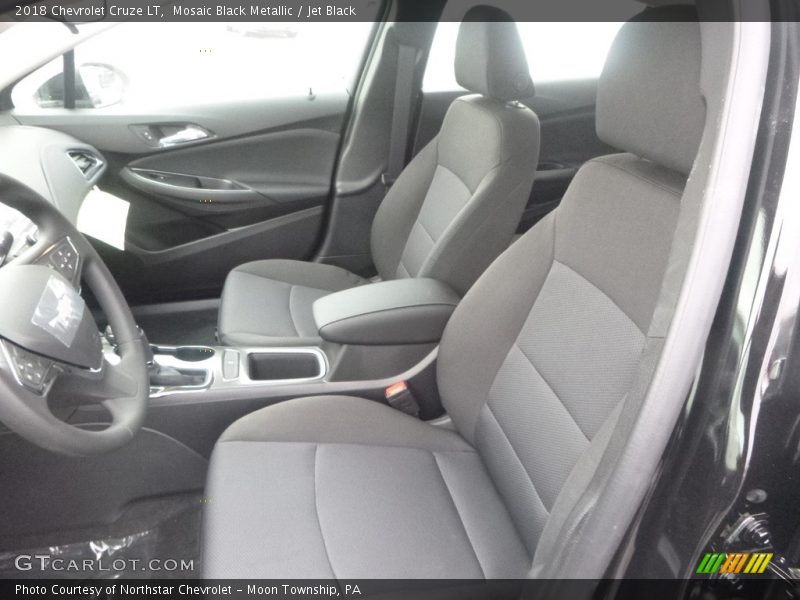 Mosaic Black Metallic / Jet Black 2018 Chevrolet Cruze LT