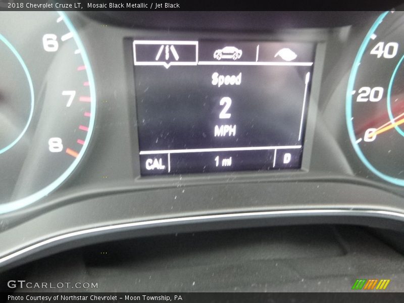 Mosaic Black Metallic / Jet Black 2018 Chevrolet Cruze LT