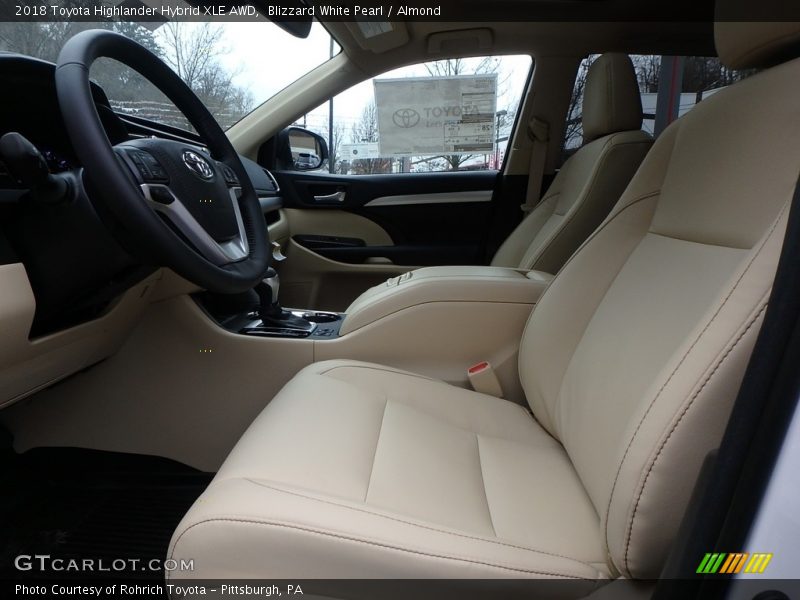 Blizzard White Pearl / Almond 2018 Toyota Highlander Hybrid XLE AWD