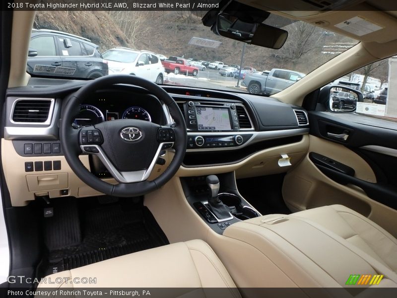 Blizzard White Pearl / Almond 2018 Toyota Highlander Hybrid XLE AWD