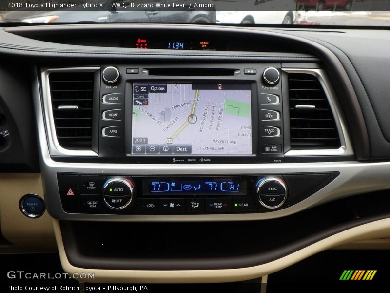 Blizzard White Pearl / Almond 2018 Toyota Highlander Hybrid XLE AWD