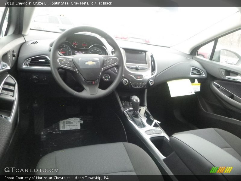 Satin Steel Gray Metallic / Jet Black 2018 Chevrolet Cruze LT