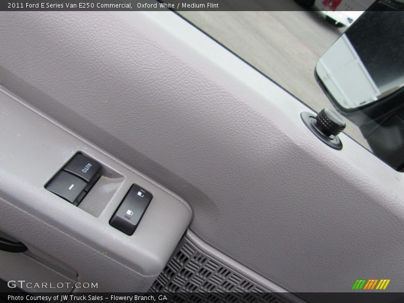 Oxford White / Medium Flint 2011 Ford E Series Van E250 Commercial