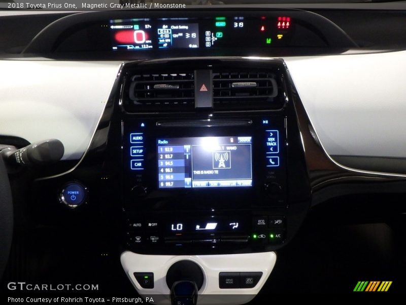Magnetic Gray Metallic / Moonstone 2018 Toyota Prius One