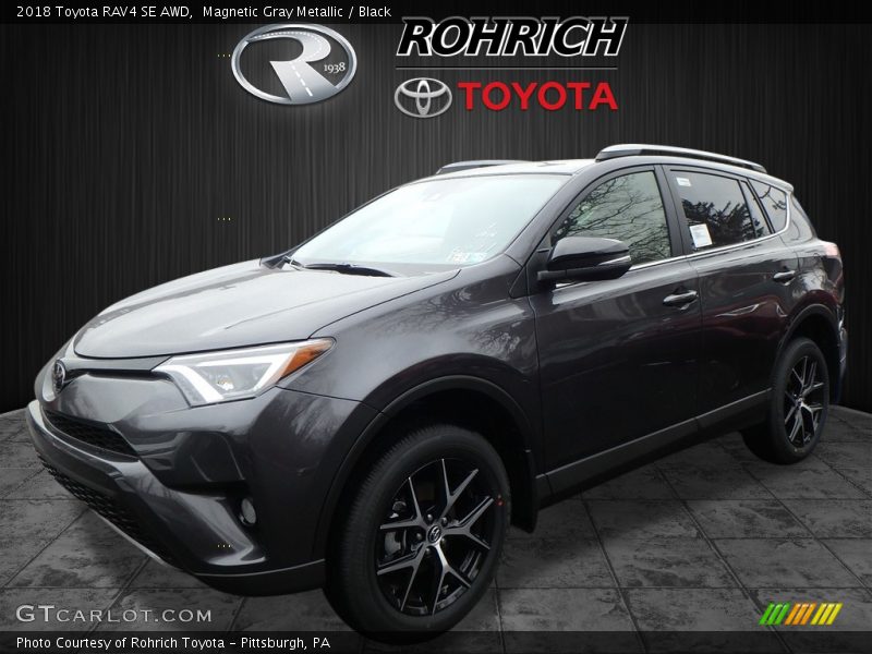 Magnetic Gray Metallic / Black 2018 Toyota RAV4 SE AWD