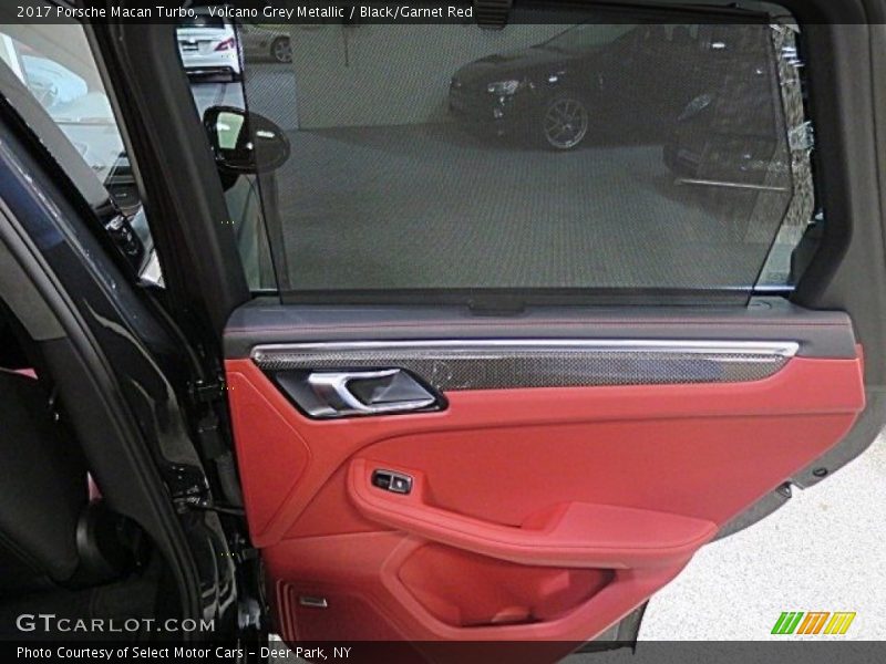 Door Panel of 2017 Macan Turbo